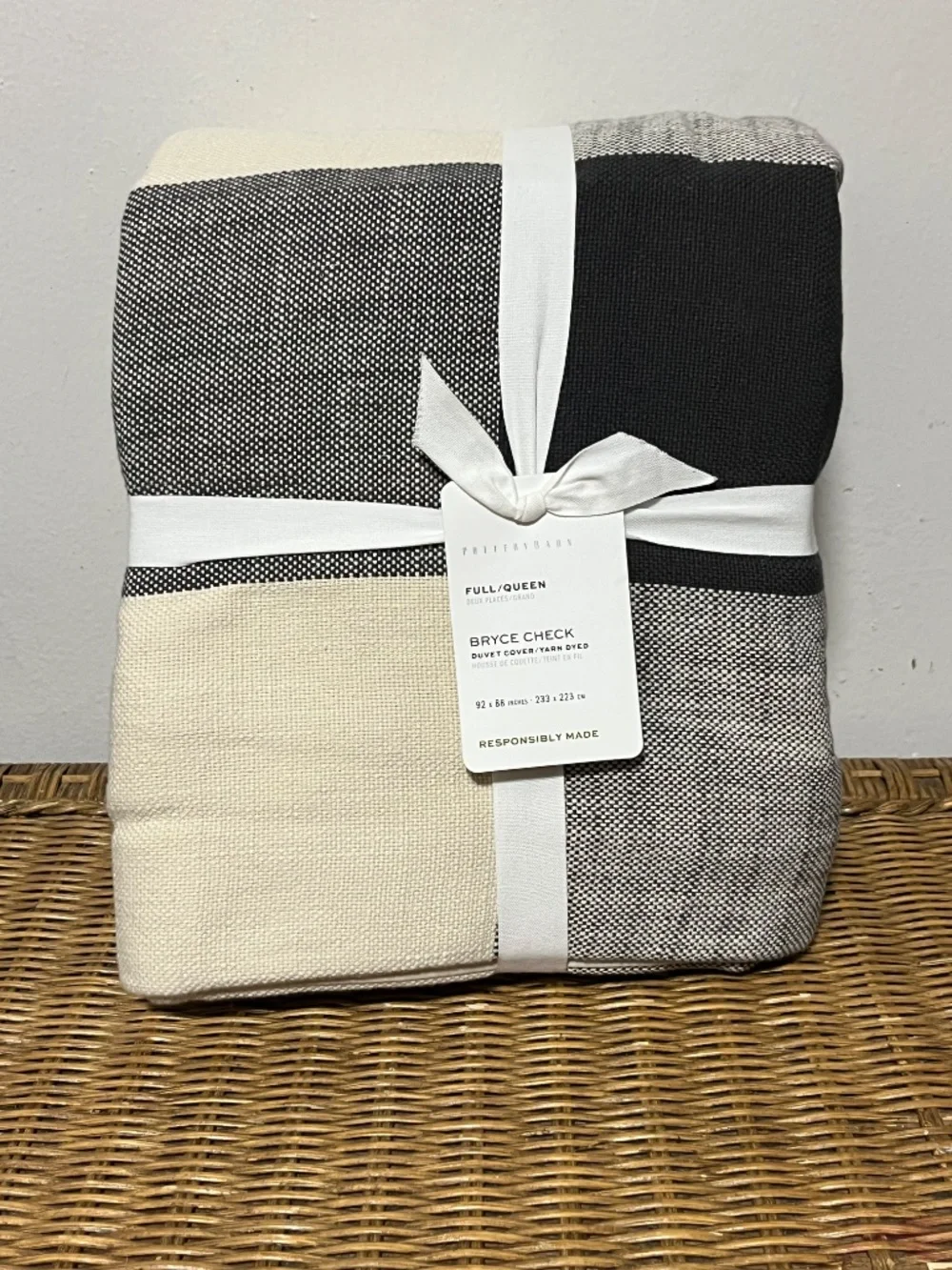 Pottery Barn.  Bryce Check Yarned Dyed Full/Queen Duvet.